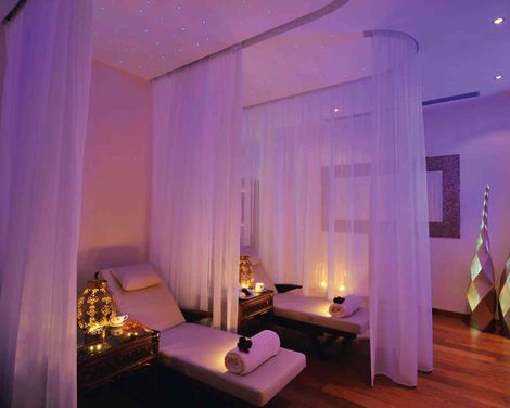 Constantinou Bros Athena Royal Beach Hotel