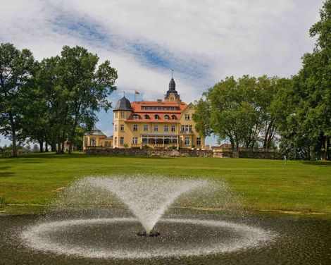 Bernsteinschloss & Bernsteinland Wendorf