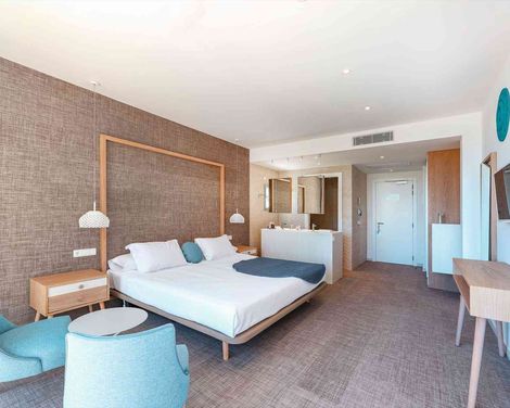 Mar Azul Pur Estil Hotel & Spa