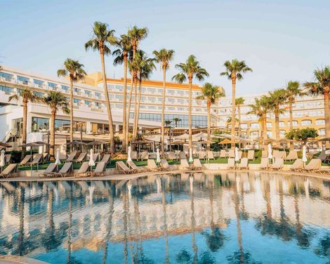 St. George Beach Hotel & Spa Resort-1