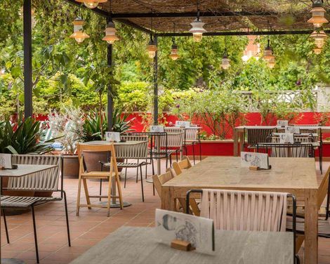 AQUA Hotel Bertran Park