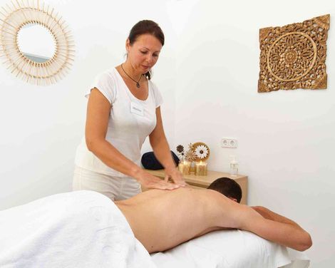 Universal Hotel Perla