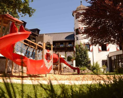 Family Hotel Schloss Rosenegg