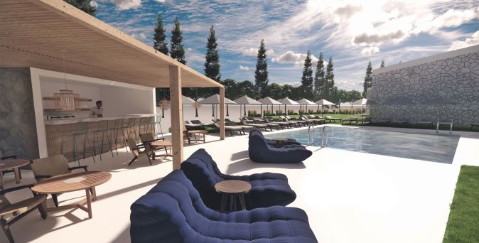 Moderner Außenbereich mit Pool, blauen Lounge-Sesseln, Holztischen, Bar mit Hockern und Liegestühlen unter Sonnenschirmen.