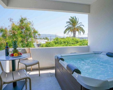 Seaside Beach Marmari Hotel