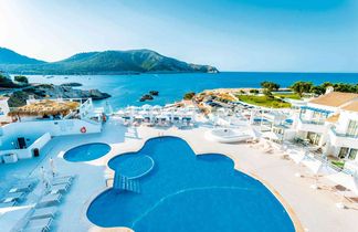 Parque Nereida Suites Hotel