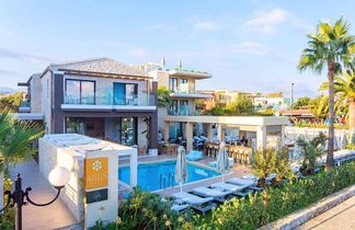 Airis Boutique & Suites