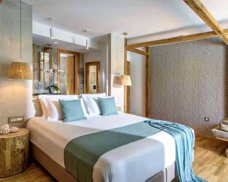 Stella Island Luxury Resort & Spa