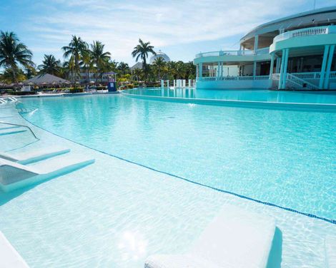 Grand Palladium Lady Hamilton Resort & Spa