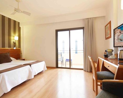 Invisa Hotel La Cala