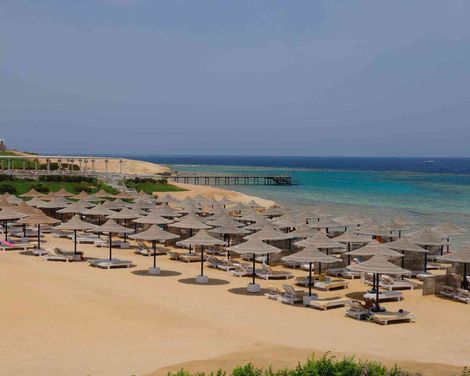 Sirena Beach Resort & Spa