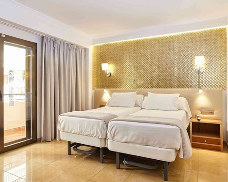 Invisa Hotel La Cala