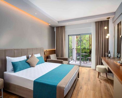 Side Story Resort & Spa