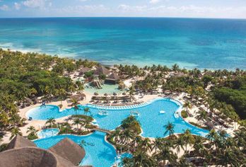 Grand Palladium Kantenah Resort & Spa