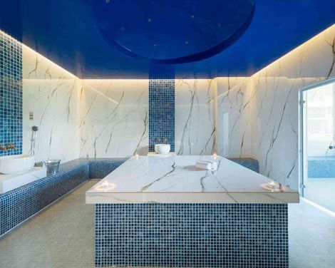 Lyttos Beach Resort & Sports Center