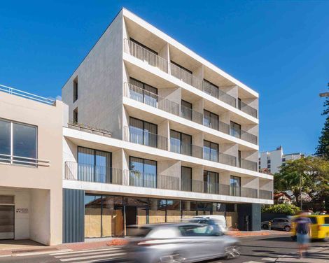 Monumental Plaza by Petit Hotels