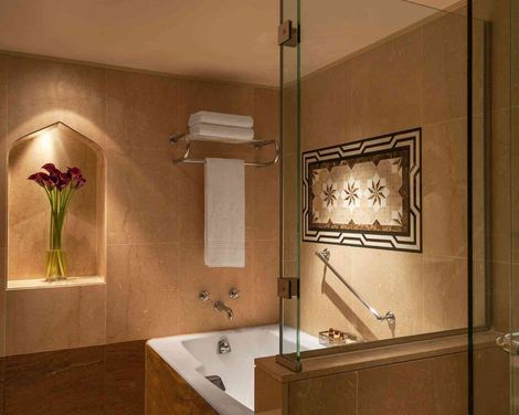 Sheraton Abu Dhabi Hotel & Resort