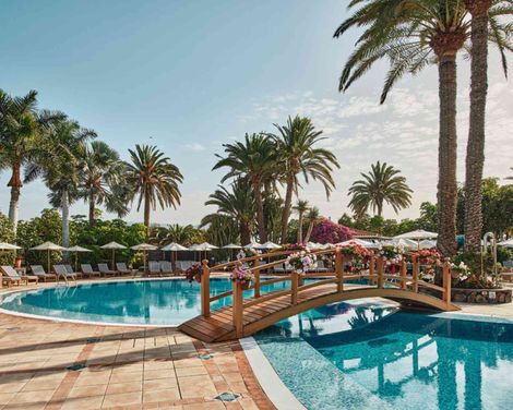 Seaside Grand Hotel Residencia