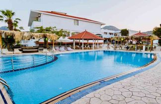 Fantasy Resort Hotel