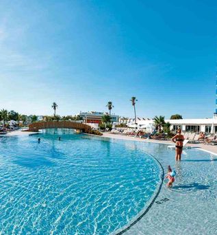 BG Tonga Tower Design Hotel & Suites