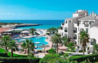 FERGUS Style Carema Beach