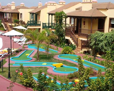 Apartamentos Oasis San Antonio