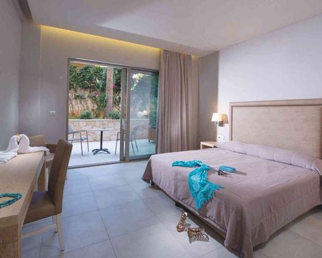 Cactus Beach Hotel & Bungalows