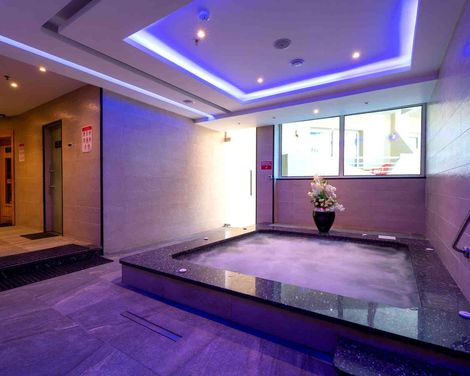 Seven Seas Jolie Bay