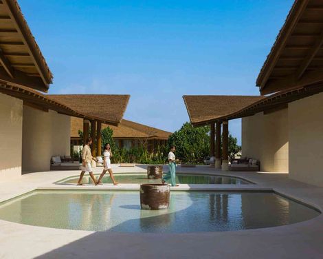 Centara Grand Lagoon Maldives