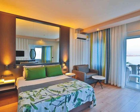 EOS Beach Resort