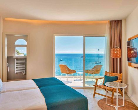 Universal Hotel Aquamarin