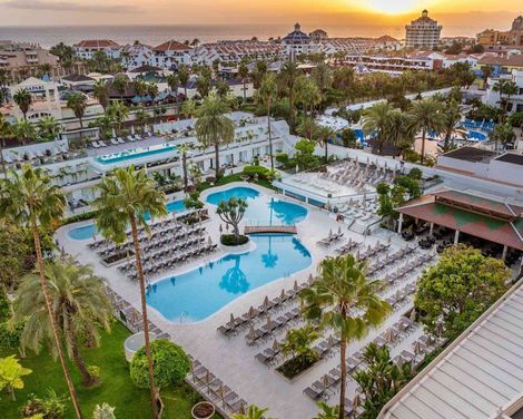 Spring Hotel Vulcano