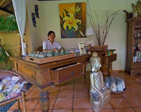 Alam Anda Ocean Front Resort & Spa-0