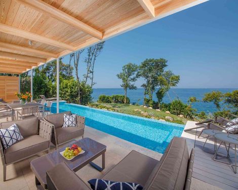 Isabella Island Villas