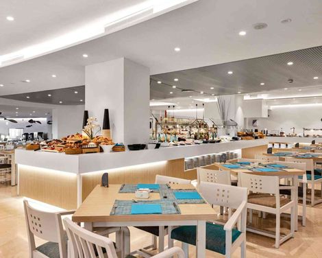 Aparthotel Fontanellas Playa