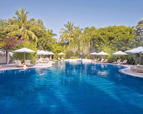 Le Meridien Al Aqah Beach Resort