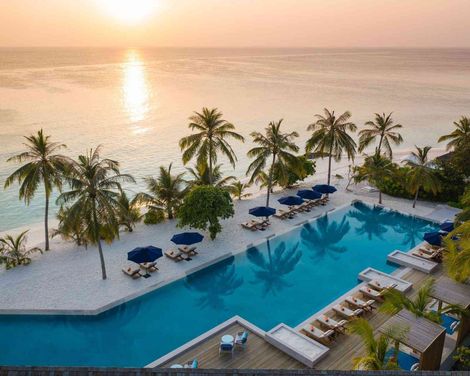 Emerald Faarufushi Resort & Spa