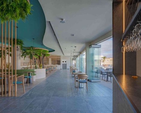 R2 Higos Beach Apartments