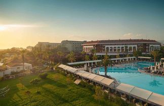 Club Hotel Turan Prince World