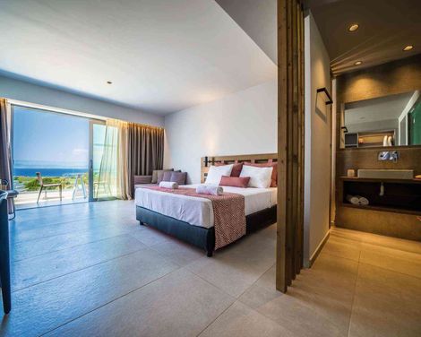 Harmony Crest Resort & Spa