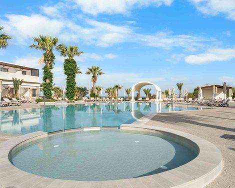 Kouros Palace Hotel