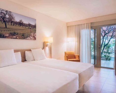 Iberostar Waves Pinos Park