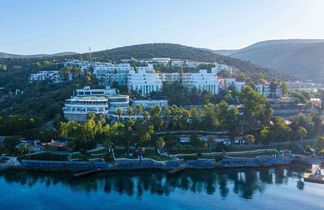Bodrum Holiday Resort & Spa