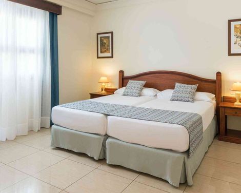 Marylanza Suites & Spa Resort by Macaronesian Hotels-3