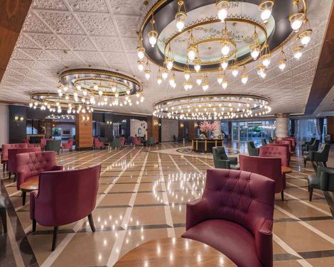 LRS Lake & River Side Hotel & Spa