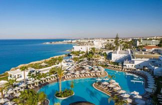 Atlantica SunGarden Beach