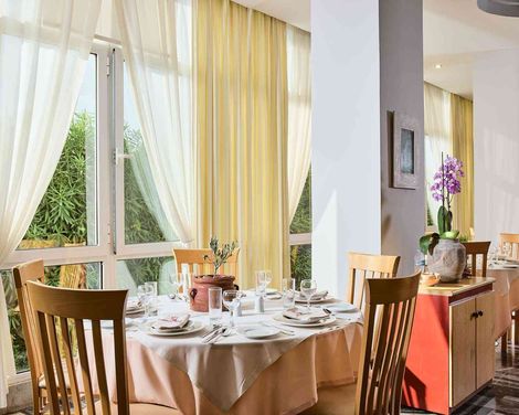 Tylissos Beach Hotel