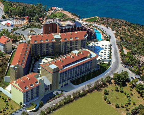 Ramada Hotel & Suites by Wyndham Kusadasi