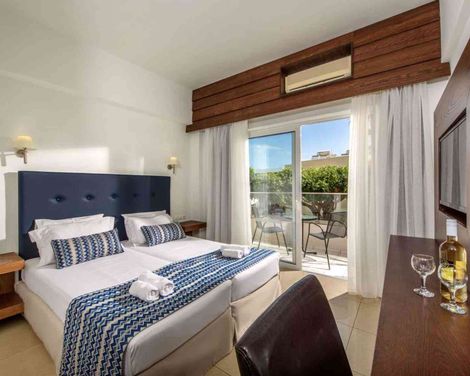 Katrin Hotel & Bungalows