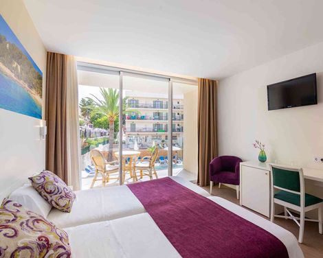 Venecia Paguera Hotel